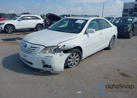 2007 Toyota Camry Xle V6 z USA, uszkodzony, nr VIN JTNBK46K573023782